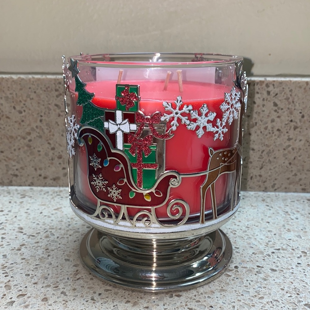 Christmas Santa Sled W/ Reindeer & Snowflakes Pedestal Candle Holder